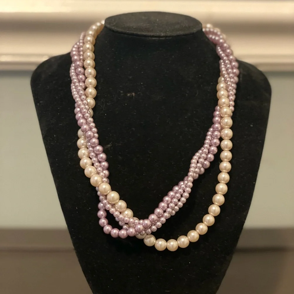 Elegant Pearl Necklace in Lavender and Cream About 18 Inches